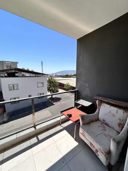 KÖŞE KONUMDA BALKONLU 1+1 EŞYALI KİRALIK DAİRE küçük görsel 5