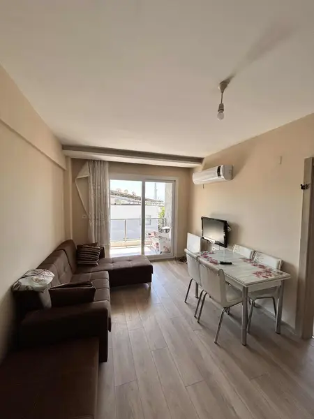 KÖŞE KONUMDA BALKONLU 1+1 EŞYALI KİRALIK DAİRE küçük görsel 7