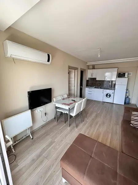 KÖŞE KONUMDA BALKONLU 1+1 EŞYALI KİRALIK DAİRE küçük görsel 12