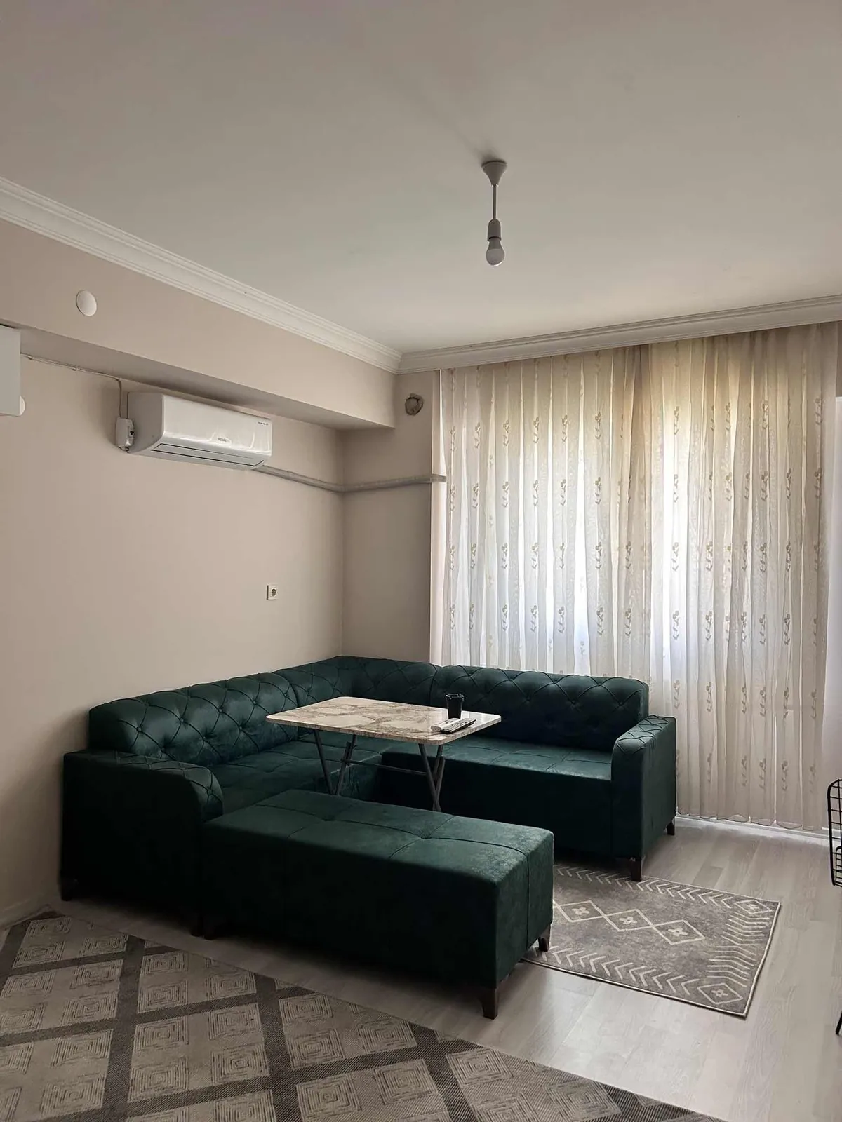 İSABEYLİDE KİRALIK 1+1 DAİRE