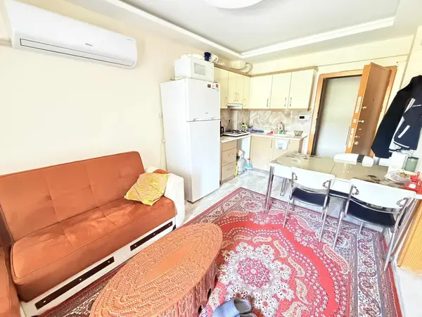 İsabeylide Satılık Eşyalı Kiracılı Balkonlu 1+1 Daire küçük görsel 3