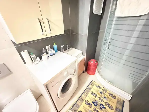 İsabeylide Satılık Eşyalı Kiracılı Balkonlu 1+1 Daire küçük görsel 4