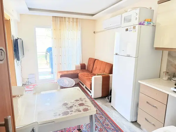 İsabeylide Satılık Eşyalı Kiracılı Balkonlu 1+1 Daire küçük görsel 13