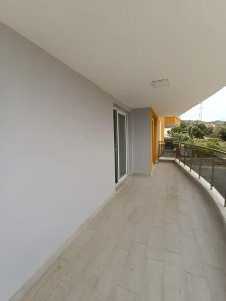 Yıldıztepe Mahallesinde Kiralık 3+1 Arakat Daire küçük görsel 14