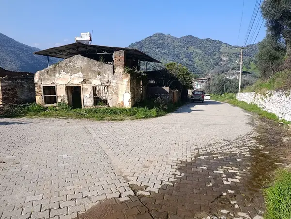 köşe konumda müstakil işyeri dükkan depo küçük görsel 5