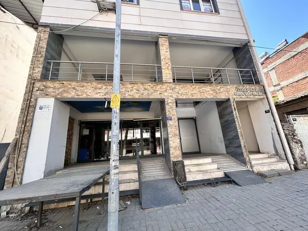 İsabeylide bulvar üzeri kiralık 3 katlı dükkan küçük görsel 21