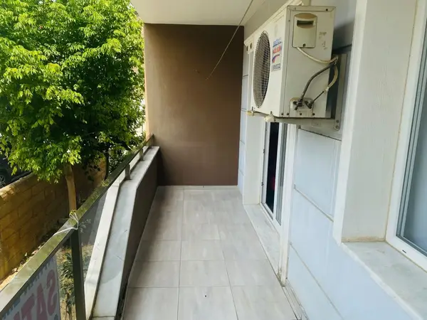 geniş balkonlu 1+1 eşyalı daire küçük görsel 7