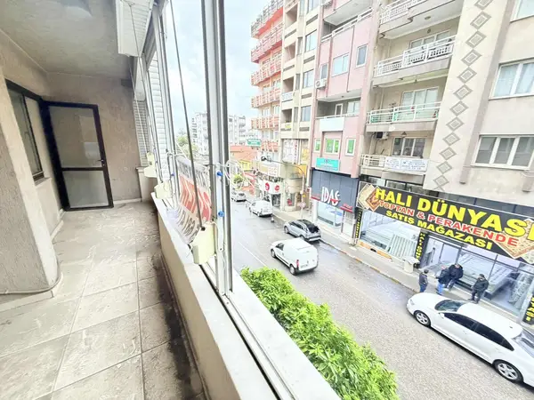 Hürriyet Caddesi Üzeri Satılık 3+1 Daire küçük görsel 12