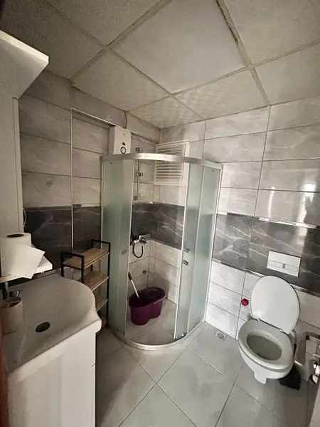 İSABEYLİDE KİRALIK 1+1 EŞYALI DAİRE küçük görsel 9