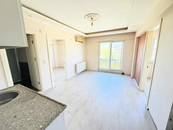 İsabeylide Avmye Yakın Kiralık Arakat 2+1 Daire küçük görsel 2