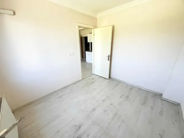 İsabeylide Avmye Yakın Kiralık Arakat 2+1 Daire küçük görsel 6