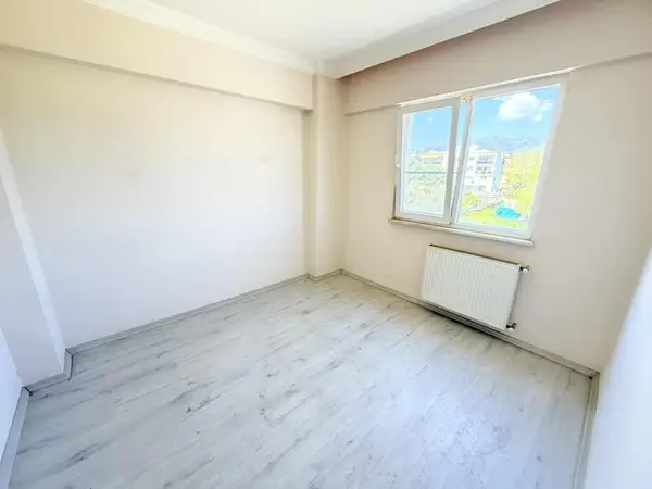 İsabeylide Avmye Yakın Kiralık Arakat 2+1 Daire küçük görsel 16