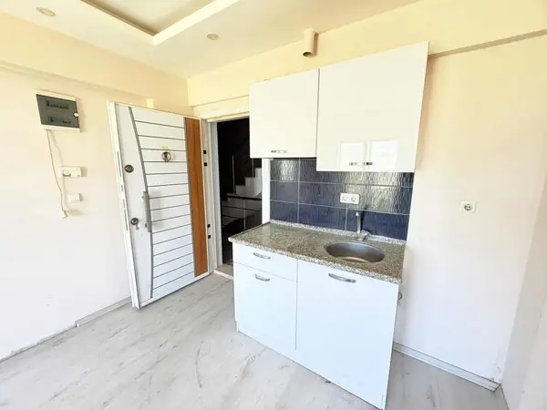 İsabeylide Avmye Yakın Kiralık Arakat 2+1 Daire küçük görsel 18